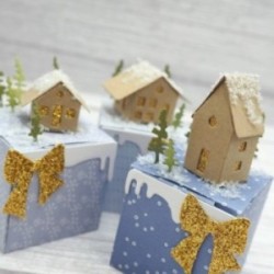 Matrice de coupe de scrapbooking "mon beau chalet 3" pour faire des petits chalets décoratifs en volume, une église, et des sapi